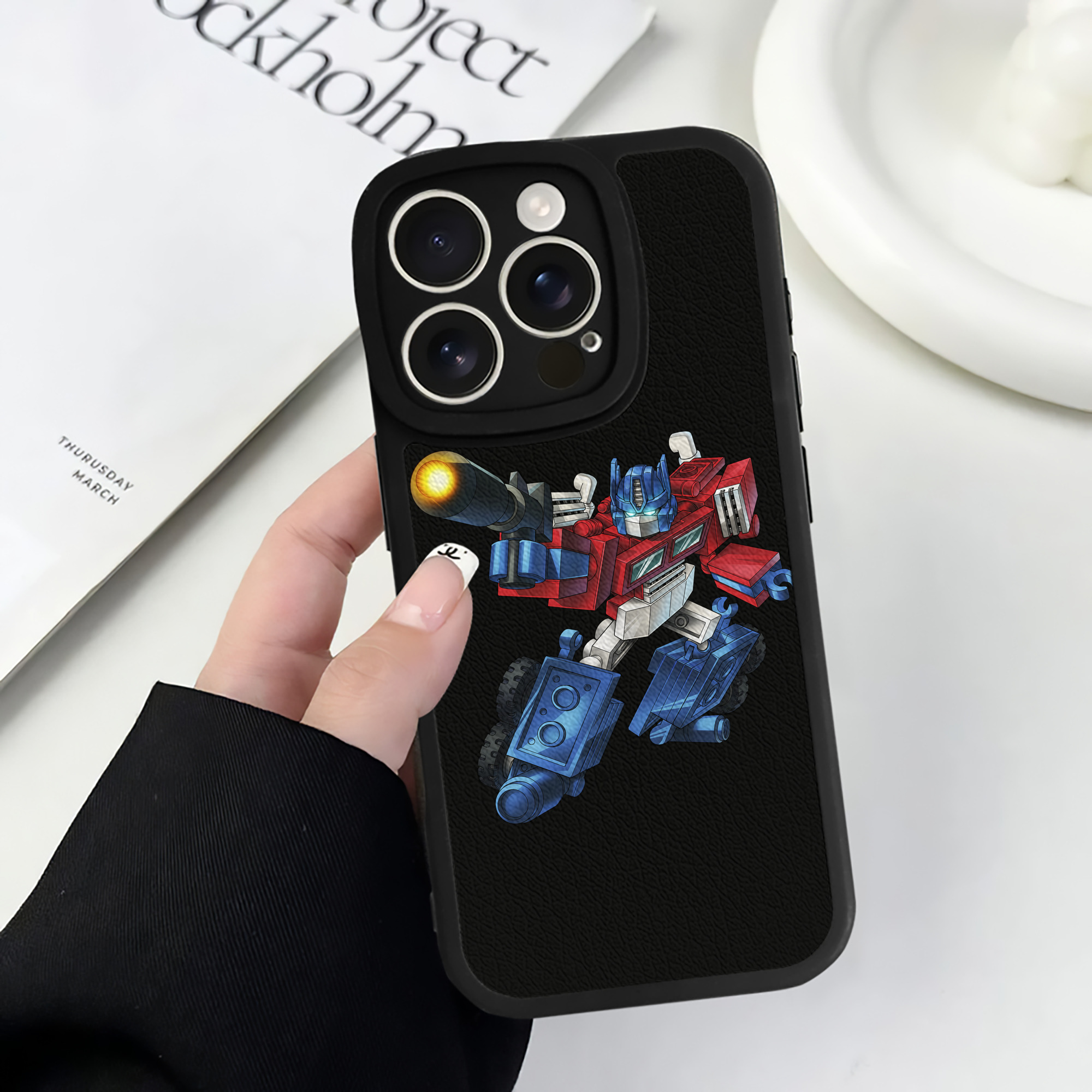 （画像用）  【iPhone 16シリーズ対応】シリコンスマホケース（レザー調） 材質：シリコン